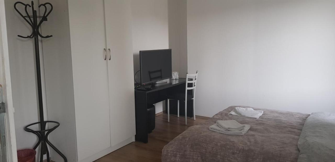 Dnd-X Hotell Pančevo Exteriör bild